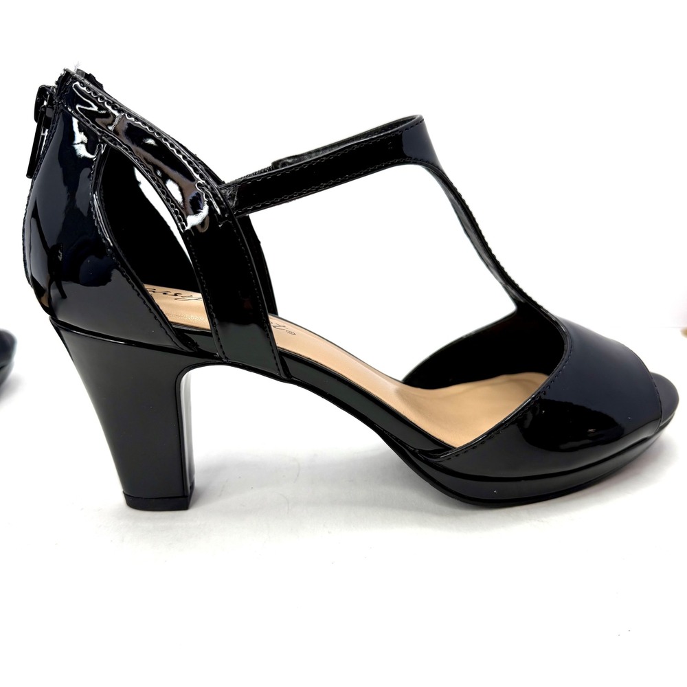 Easy Street Women's Flash Dress Sandals Black Patent Size 8W NWT/BOX - Picture 2 of 10